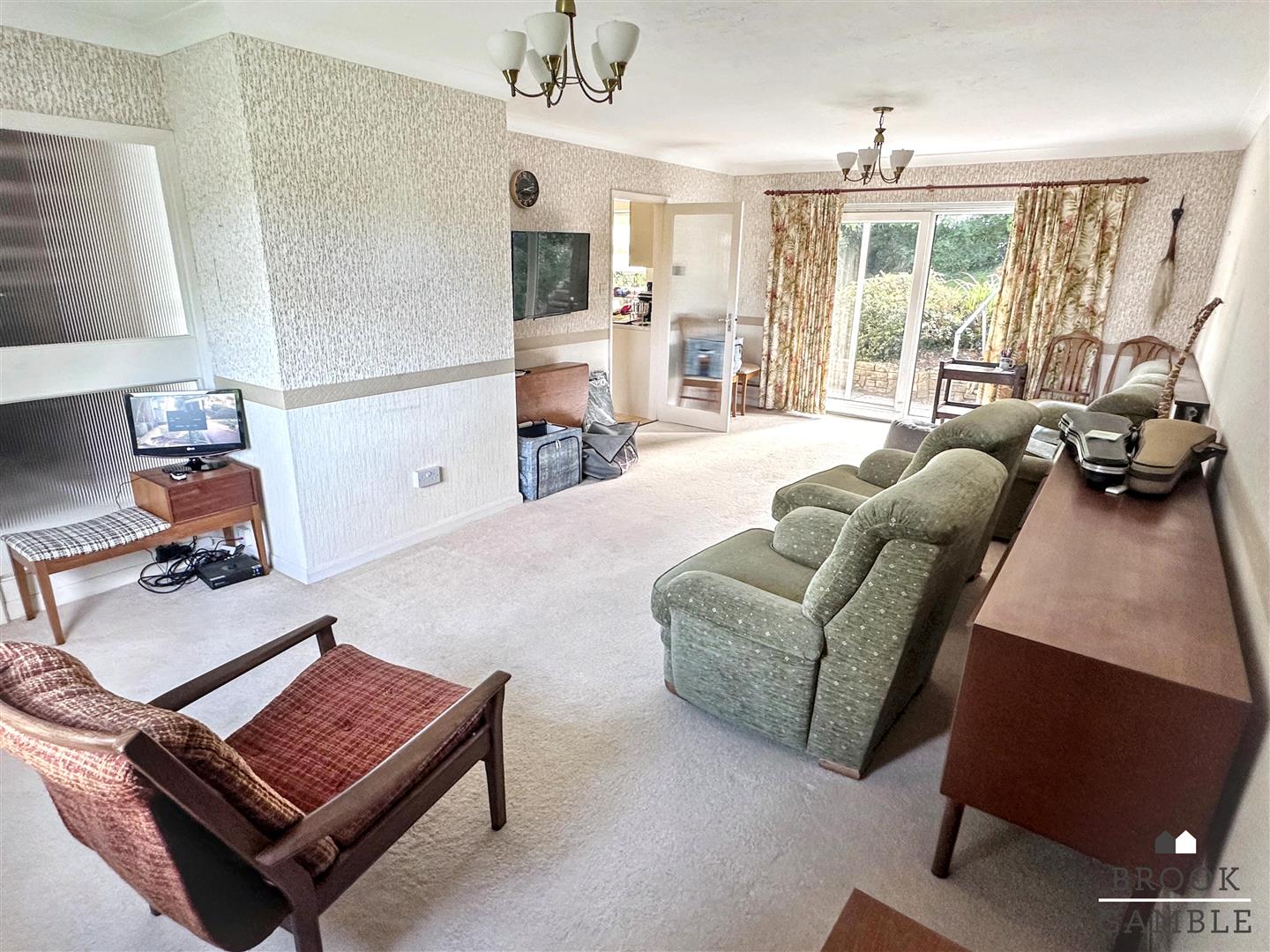 3 Bedroom House. Old Mansion Close in Eastbourne, East Sussex 7